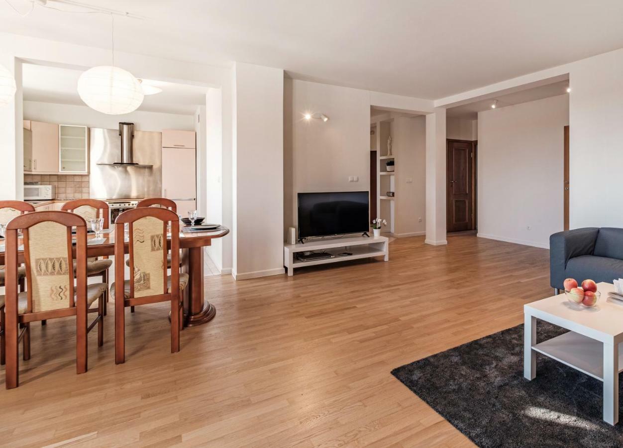 Blue City Privat overnatting Warszawa